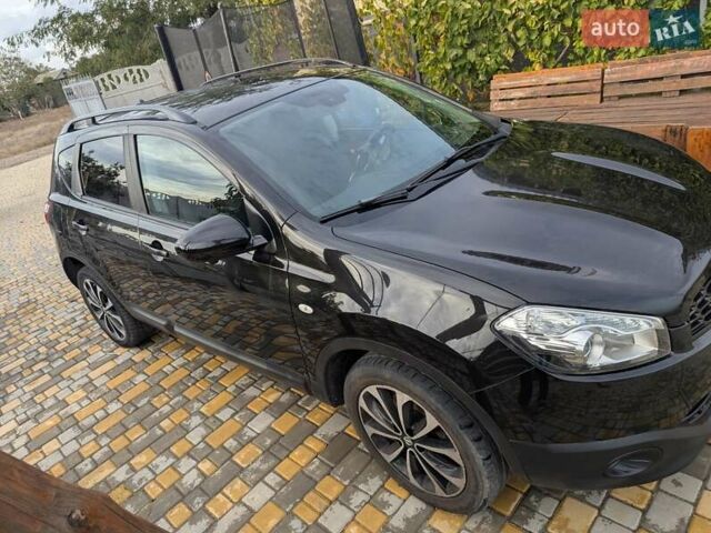 Черный Ниссан Кашкай, объемом двигателя 2 л и пробегом 277 тыс. км за 13000 $, фото 6 на Automoto.ua