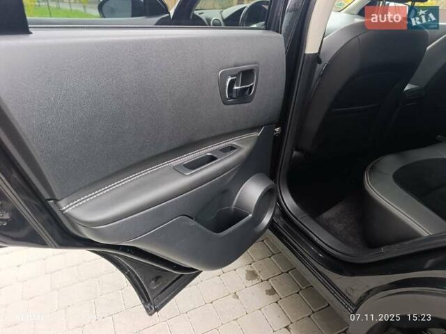 Чорний Ніссан Кашкай, об'ємом двигуна 1.6 л та пробігом 203 тис. км за 12300 $, фото 9 на Automoto.ua