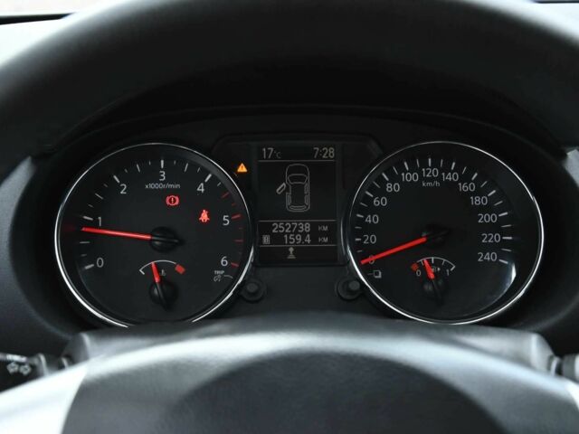 Чорний Ніссан Кашкай, об'ємом двигуна 1.5 л та пробігом 252 тис. км за 11300 $, фото 10 на Automoto.ua