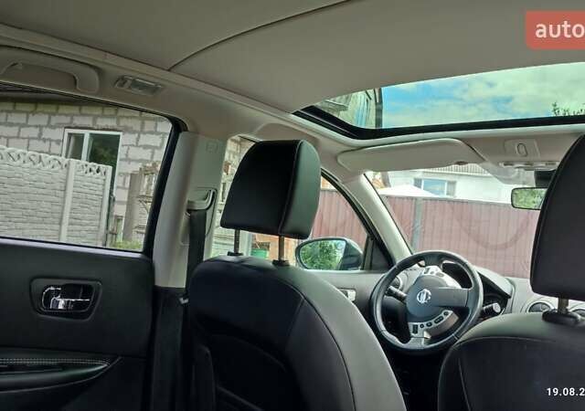 Черный Ниссан Кашкай, объемом двигателя 1.6 л и пробегом 203 тыс. км за 12700 $, фото 19 на Automoto.ua