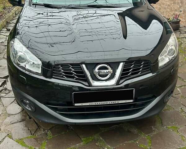 Черный Ниссан Кашкай, объемом двигателя 2 л и пробегом 137 тыс. км за 15498 $, фото 3 на Automoto.ua