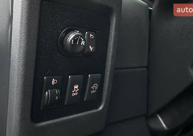 Черный Ниссан Кашкай, объемом двигателя 1.6 л и пробегом 263 тыс. км за 11700 $, фото 38 на Automoto.ua