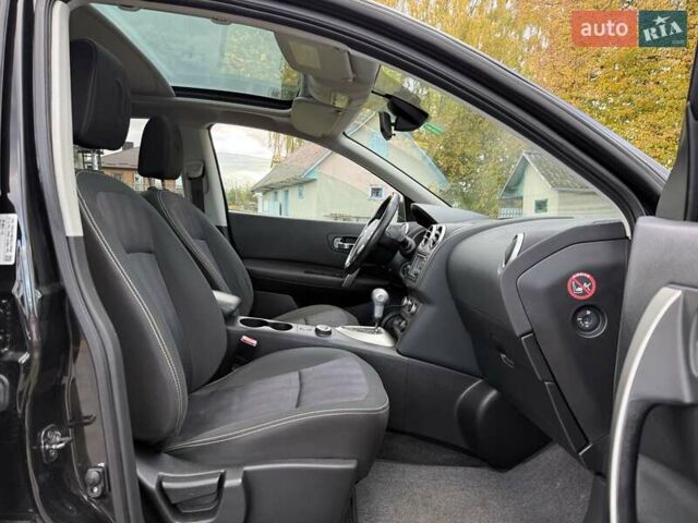 Черный Ниссан Кашкай, объемом двигателя 2 л и пробегом 240 тыс. км за 12599 $, фото 55 на Automoto.ua