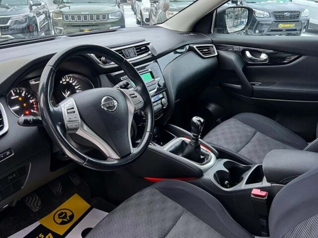 Черный Ниссан Кашкай, объемом двигателя 1.5 л и пробегом 199 тыс. км за 14990 $, фото 9 на Automoto.ua
