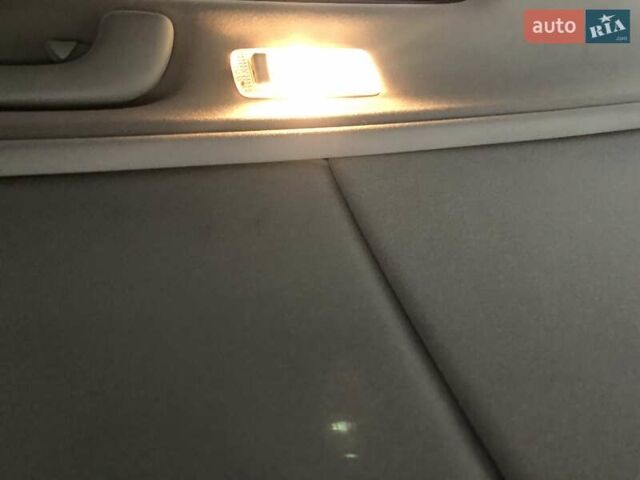 Черный Ниссан Кашкай, объемом двигателя 1.6 л и пробегом 114 тыс. км за 12890 $, фото 123 на Automoto.ua