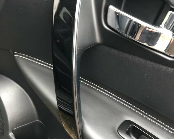 Черный Ниссан Кашкай, объемом двигателя 1.6 л и пробегом 114 тыс. км за 12890 $, фото 76 на Automoto.ua