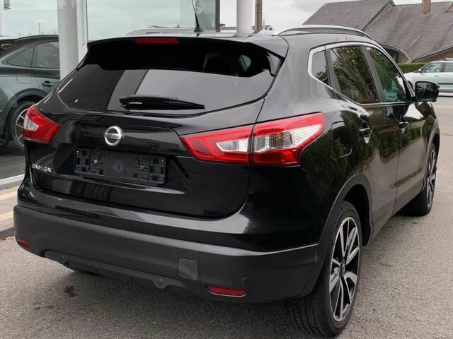 Черный Ниссан Кашкай, объемом двигателя 1.5 л и пробегом 83 тыс. км за 8100 $, фото 3 на Automoto.ua