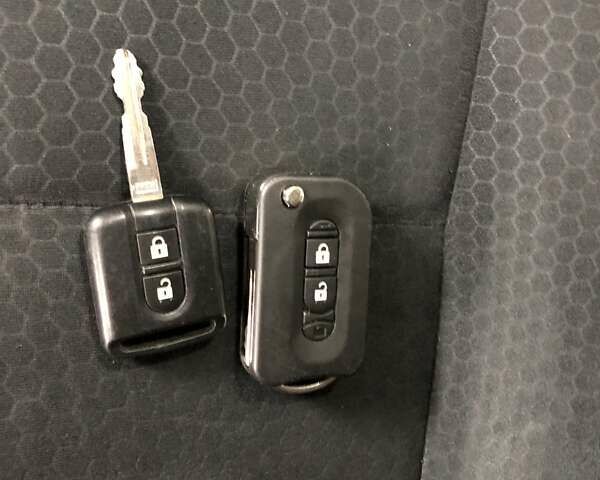 Черный Ниссан Кашкай, объемом двигателя 1.6 л и пробегом 114 тыс. км за 12890 $, фото 124 на Automoto.ua