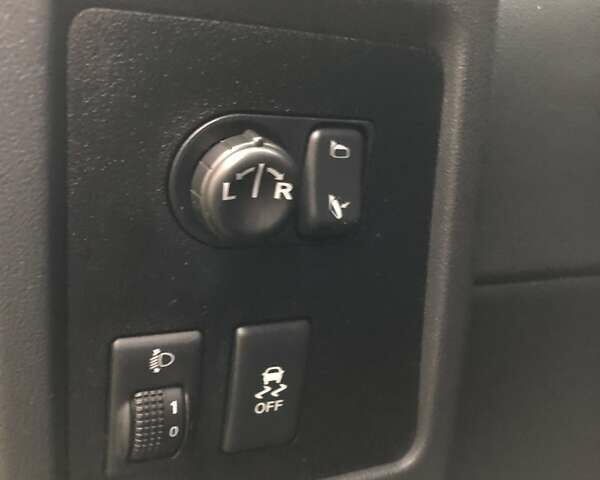 Черный Ниссан Кашкай, объемом двигателя 1.6 л и пробегом 114 тыс. км за 12890 $, фото 91 на Automoto.ua