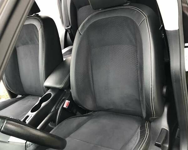 Черный Ниссан Кашкай, объемом двигателя 1.6 л и пробегом 114 тыс. км за 12890 $, фото 63 на Automoto.ua