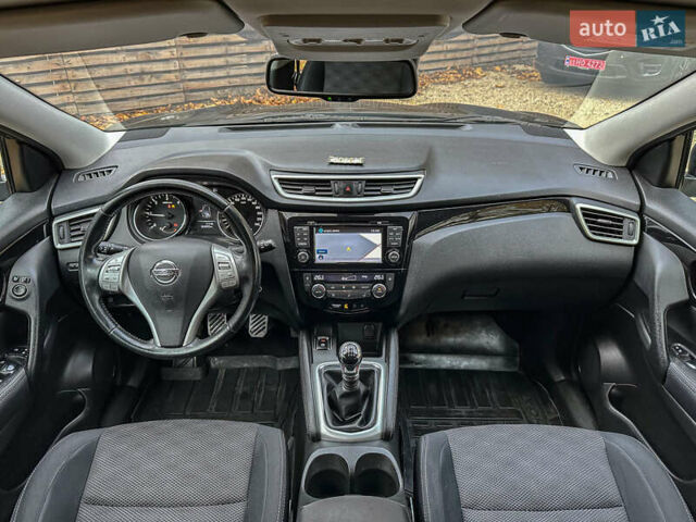 Чорний Ніссан Кашкай, об'ємом двигуна 1.6 л та пробігом 263 тис. км за 13900 $, фото 78 на Automoto.ua
