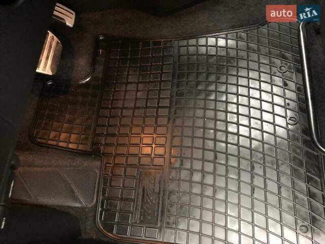 Черный Ниссан Кашкай, объемом двигателя 1.6 л и пробегом 114 тыс. км за 12890 $, фото 84 на Automoto.ua