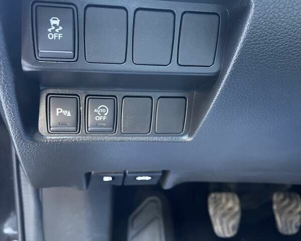 Черный Ниссан Кашкай, объемом двигателя 1.5 л и пробегом 240 тыс. км за 15600 $, фото 43 на Automoto.ua