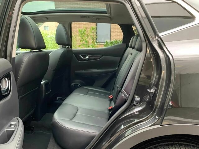 Черный Ниссан Кашкай, объемом двигателя 1.5 л и пробегом 83 тыс. км за 8100 $, фото 12 на Automoto.ua