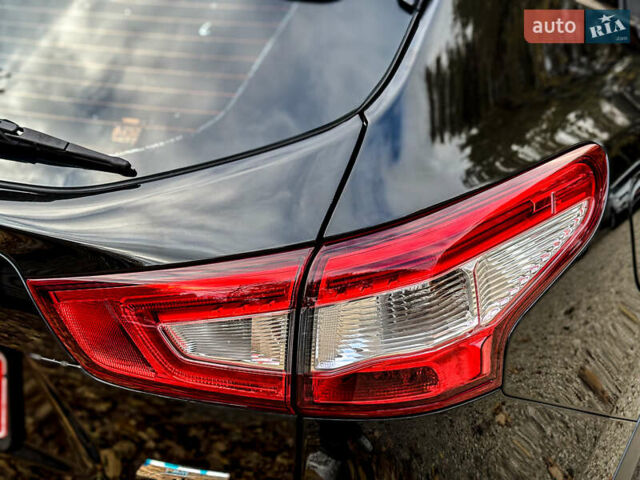 Чорний Ніссан Кашкай, об'ємом двигуна 1.6 л та пробігом 263 тис. км за 13900 $, фото 42 на Automoto.ua