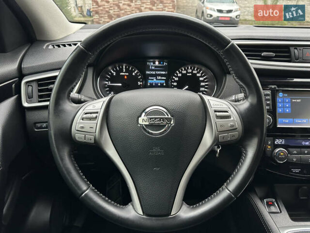 Черный Ниссан Кашкай, объемом двигателя 1.5 л и пробегом 175 тыс. км за 14700 $, фото 14 на Automoto.ua
