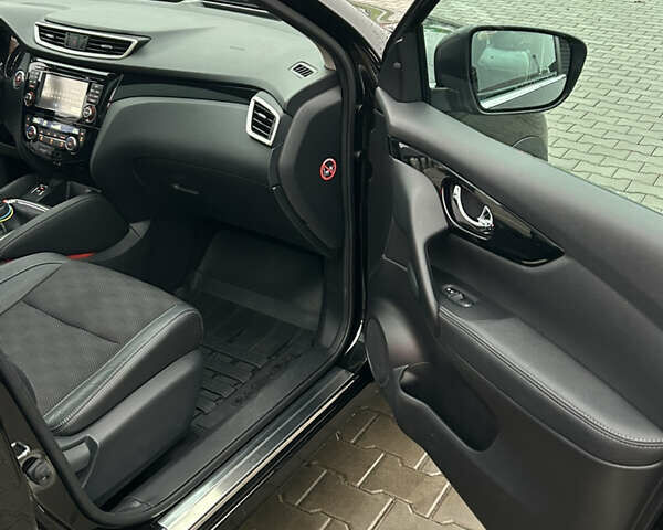 Чорний Ніссан Кашкай, об'ємом двигуна 1.5 л та пробігом 158 тис. км за 16200 $, фото 28 на Automoto.ua