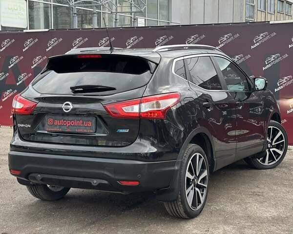 Черный Ниссан Кашкай, объемом двигателя 1.5 л и пробегом 220 тыс. км за 13700 $, фото 9 на Automoto.ua