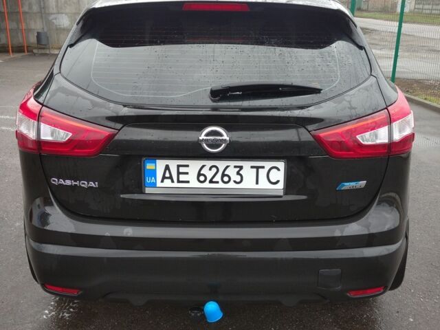 Черный Ниссан Кашкай, объемом двигателя 1.5 л и пробегом 266 тыс. км за 12700 $, фото 1 на Automoto.ua