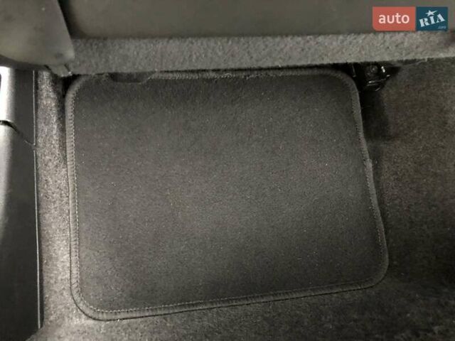 Черный Ниссан Кашкай, объемом двигателя 1.6 л и пробегом 114 тыс. км за 12890 $, фото 86 на Automoto.ua