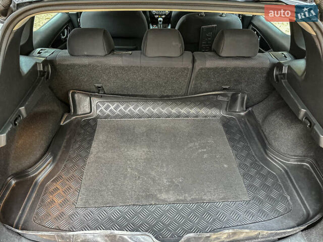Чорний Ніссан Кашкай, об'ємом двигуна 1.6 л та пробігом 263 тис. км за 13900 $, фото 86 на Automoto.ua