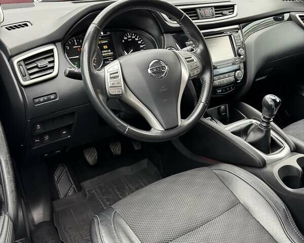 Черный Ниссан Кашкай, объемом двигателя 1.5 л и пробегом 220 тыс. км за 13700 $, фото 23 на Automoto.ua