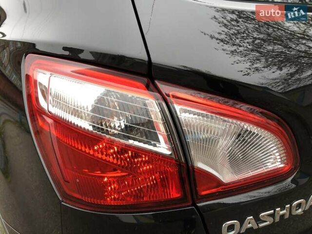 Черный Ниссан Кашкай, объемом двигателя 1.6 л и пробегом 114 тыс. км за 12890 $, фото 35 на Automoto.ua