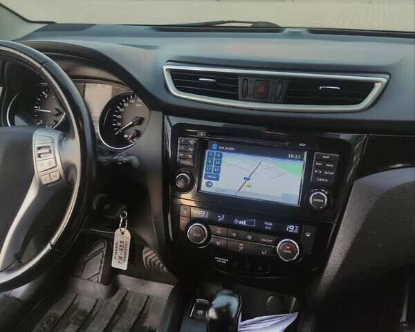 Чорний Ніссан Кашкай, об'ємом двигуна 1.6 л та пробігом 258 тис. км за 14600 $, фото 38 на Automoto.ua