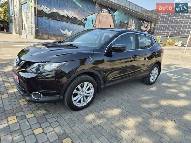 Черный Ниссан Кашкай, объемом двигателя 1.5 л и пробегом 108 тыс. км за 16899 $, фото 3 на Automoto.ua