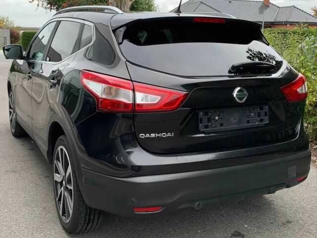 Черный Ниссан Кашкай, объемом двигателя 1.5 л и пробегом 83 тыс. км за 8100 $, фото 5 на Automoto.ua