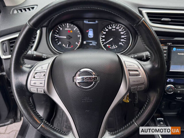 Черный Ниссан Кашкай, объемом двигателя 1.6 л и пробегом 130 тыс. км за 16000 $, фото 10 на Automoto.ua