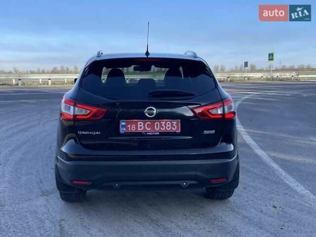 Черный Ниссан Кашкай, объемом двигателя 1.5 л и пробегом 240 тыс. км за 15600 $, фото 4 на Automoto.ua