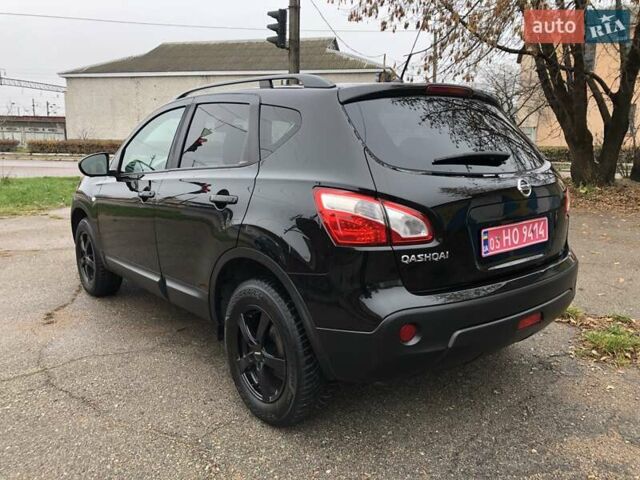 Черный Ниссан Кашкай, объемом двигателя 1.6 л и пробегом 114 тыс. км за 12890 $, фото 4 на Automoto.ua