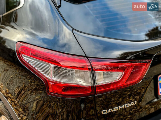 Чорний Ніссан Кашкай, об'ємом двигуна 1.6 л та пробігом 263 тис. км за 13900 $, фото 40 на Automoto.ua