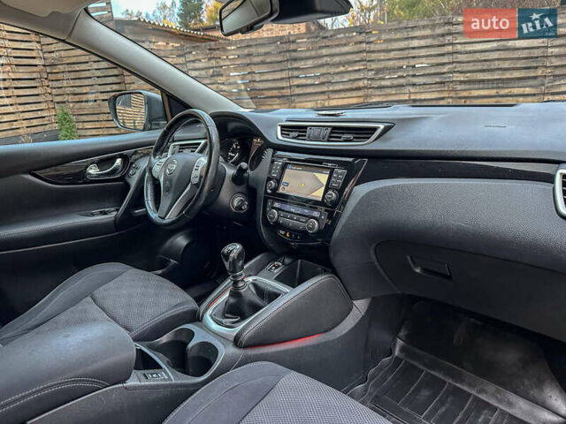 Чорний Ніссан Кашкай, об'ємом двигуна 1.6 л та пробігом 263 тис. км за 13900 $, фото 95 на Automoto.ua