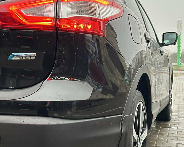 Чорний Ніссан Кашкай, об'ємом двигуна 1.5 л та пробігом 158 тис. км за 16200 $, фото 13 на Automoto.ua