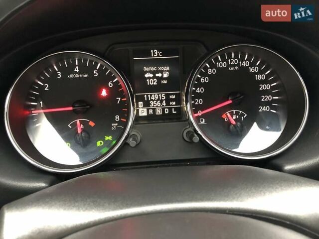 Черный Ниссан Кашкай, объемом двигателя 1.6 л и пробегом 114 тыс. км за 12890 $, фото 94 на Automoto.ua