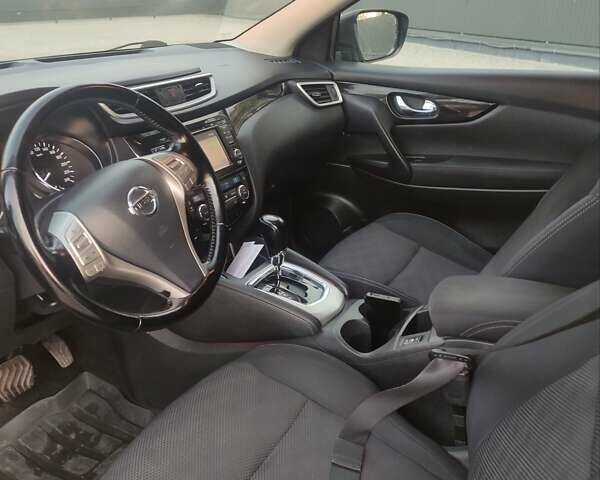 Чорний Ніссан Кашкай, об'ємом двигуна 1.6 л та пробігом 258 тис. км за 14600 $, фото 22 на Automoto.ua