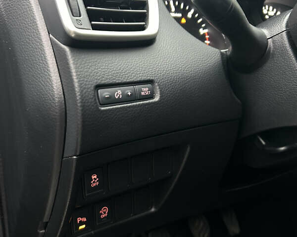 Чорний Ніссан Кашкай, об'ємом двигуна 1.5 л та пробігом 158 тис. км за 15999 $, фото 22 на Automoto.ua