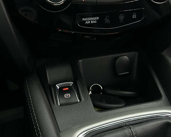 Чорний Ніссан Кашкай, об'ємом двигуна 1.5 л та пробігом 158 тис. км за 15999 $, фото 40 на Automoto.ua