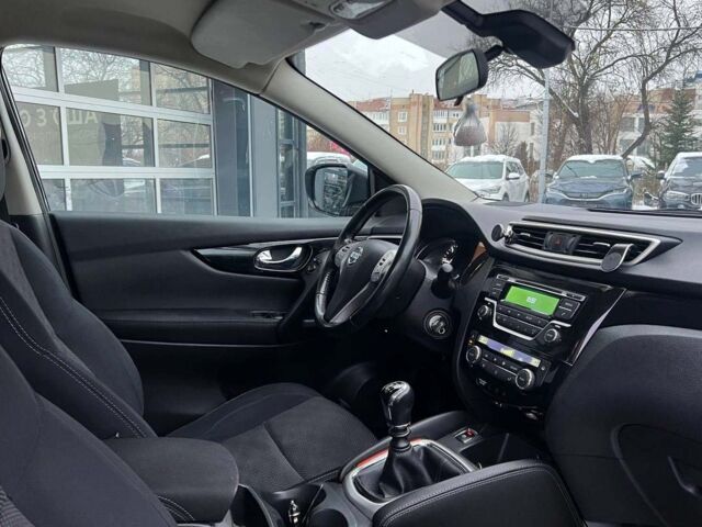 Черный Ниссан Кашкай, объемом двигателя 1.5 л и пробегом 199 тыс. км за 14990 $, фото 16 на Automoto.ua