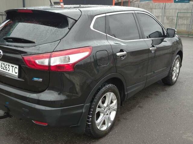 Черный Ниссан Кашкай, объемом двигателя 1.46 л и пробегом 276 тыс. км за 12700 $, фото 3 на Automoto.ua