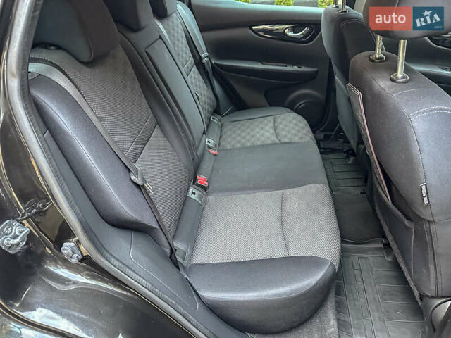 Чорний Ніссан Кашкай, об'ємом двигуна 1.6 л та пробігом 263 тис. км за 13900 $, фото 89 на Automoto.ua