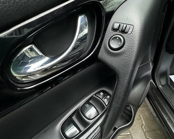 Чорний Ніссан Кашкай, об'ємом двигуна 1.5 л та пробігом 197 тис. км за 15900 $, фото 24 на Automoto.ua