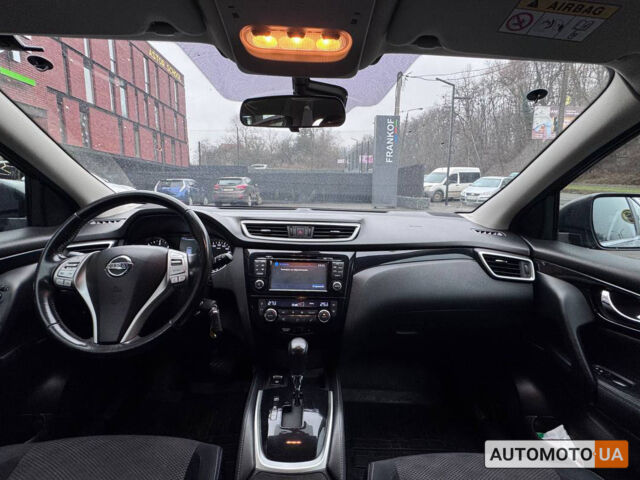 Черный Ниссан Кашкай, объемом двигателя 1.6 л и пробегом 130 тыс. км за 16000 $, фото 11 на Automoto.ua
