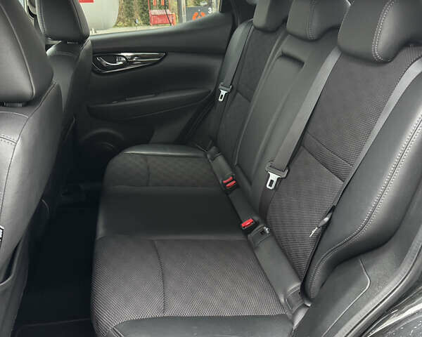 Чорний Ніссан Кашкай, об'ємом двигуна 1.5 л та пробігом 197 тис. км за 15900 $, фото 18 на Automoto.ua