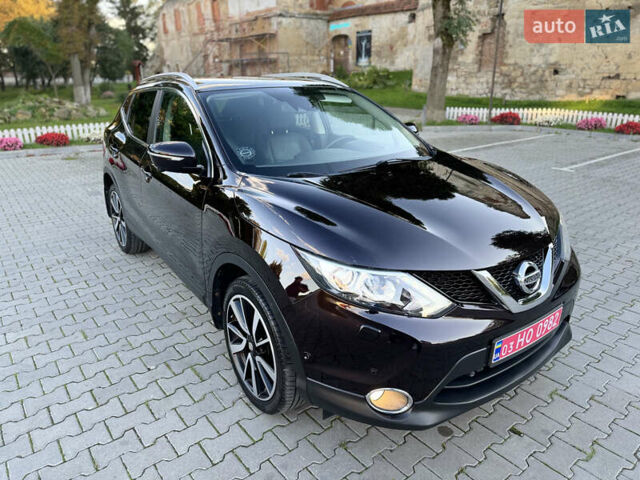 Черный Ниссан Кашкай, объемом двигателя 1.5 л и пробегом 174 тыс. км за 15900 $, фото 13 на Automoto.ua