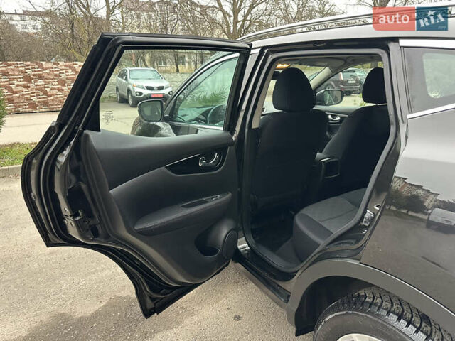 Черный Ниссан Кашкай, объемом двигателя 1.5 л и пробегом 175 тыс. км за 14700 $, фото 29 на Automoto.ua