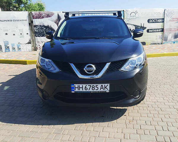 Черный Ниссан Кашкай, объемом двигателя 1.5 л и пробегом 155 тыс. км за 13800 $, фото 2 на Automoto.ua