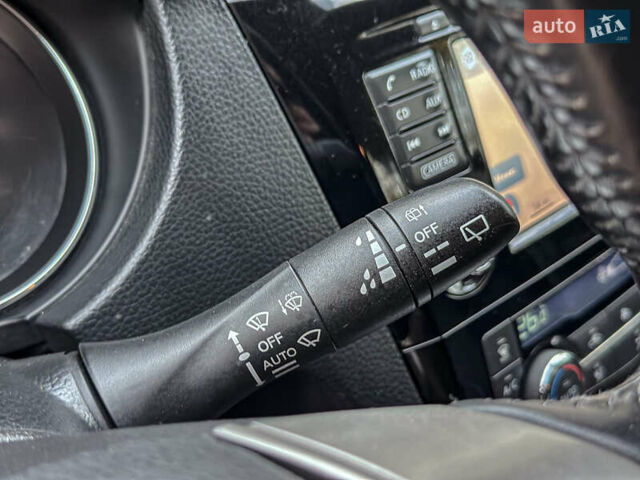 Чорний Ніссан Кашкай, об'ємом двигуна 1.6 л та пробігом 263 тис. км за 13900 $, фото 66 на Automoto.ua